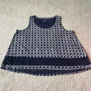 Ann Taylor Loft Round Neck Tank Top